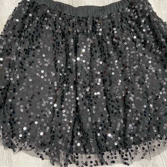 Material Girl Black Sequin Skirt Size Medium w/Elastic Waist - Picture 2 of 8